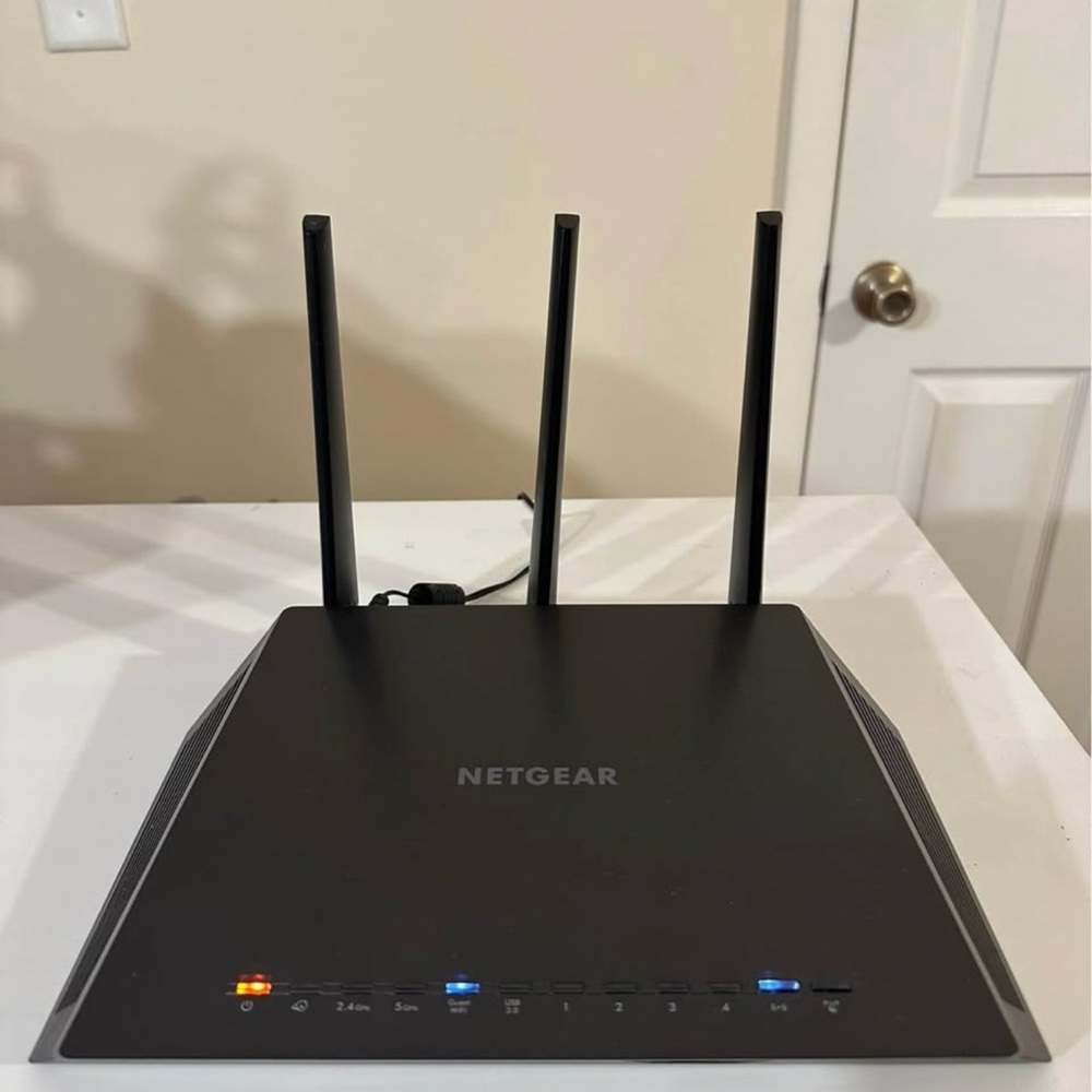 NETGEAR NightHawk Dual-Band Wifi Router